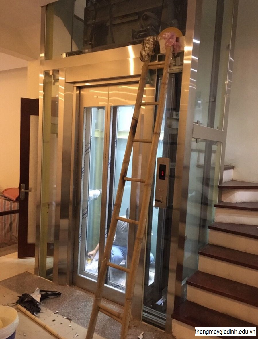 Lắp đặt thang máy cho nhà cải tạo tại Hưng Yên giá rẻ