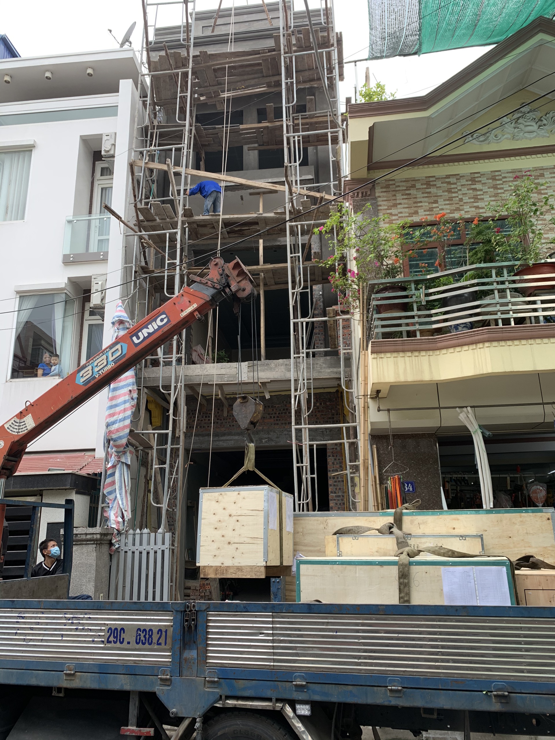 Chuyển hàng về lắp đặt tại nhà chú Liệng Phủ Thượng Đoạn Hải Phòng