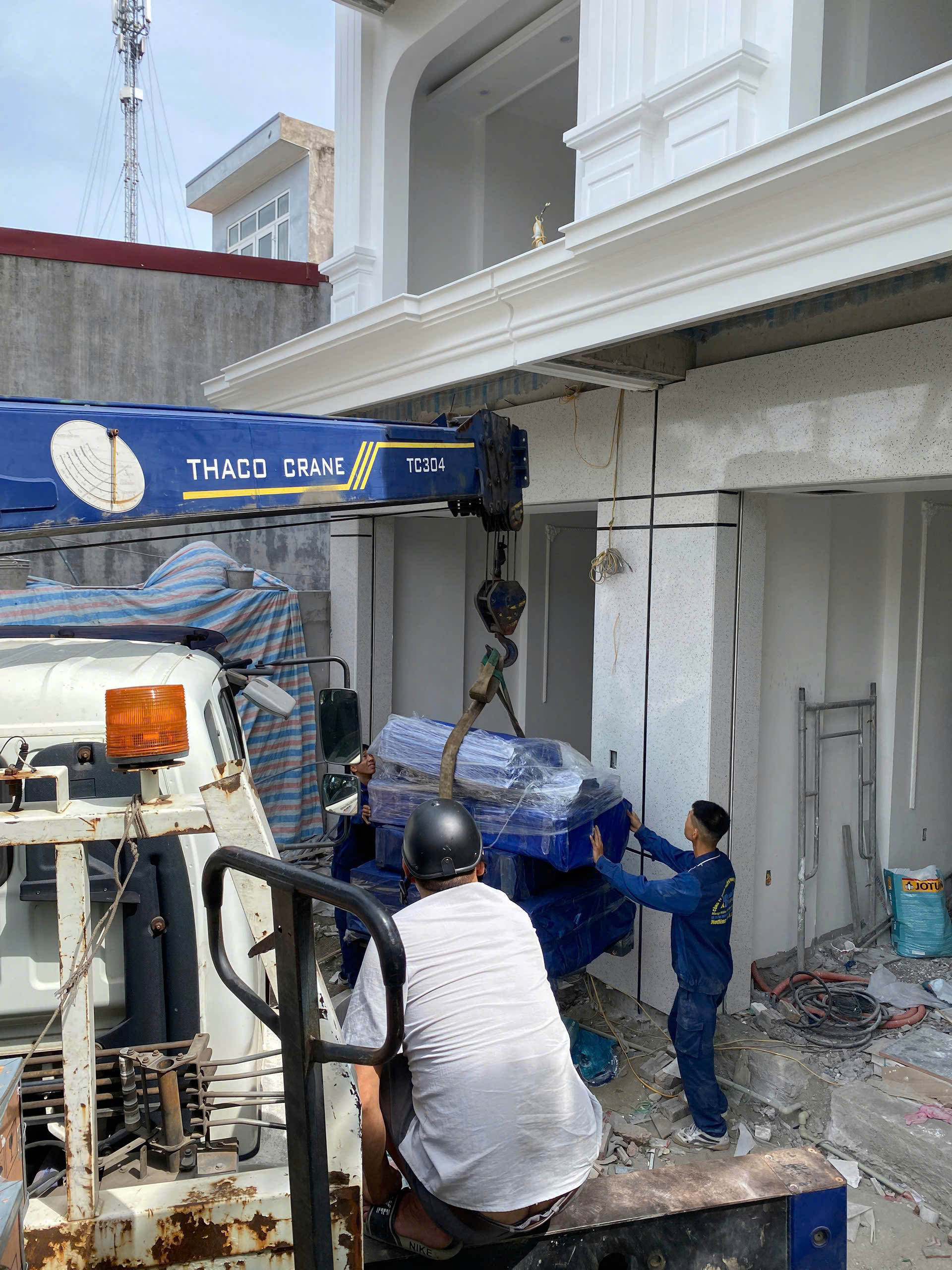 Lắp đặt thang máy tại nhà chú Đạt Nguyễn Cộng Hòa Lê Chân