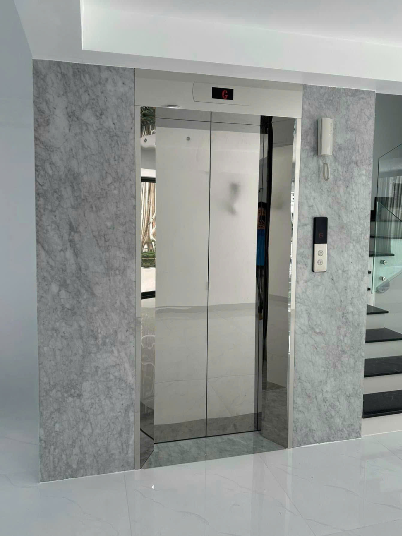 Lắp đặt thang máy văn phòng tại Hải Phòng